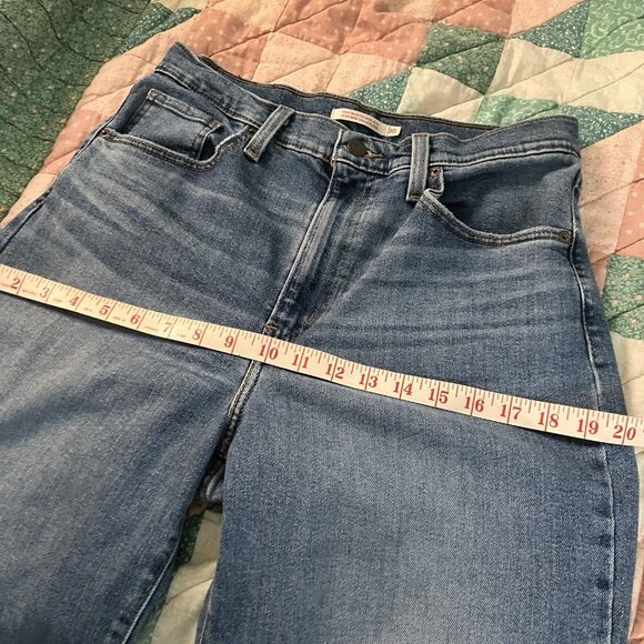 Levi's High Waisted Mom Jeans Womens 30 Blue Vintage Inspired 80s 90s Classic - Picture 7 of 11